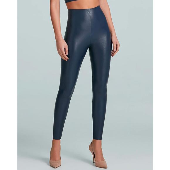 NEW COMMANDO faux leather legging in navy - Picture 1 of 1